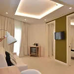 Delle Rose Ξενοδοχείο 4*