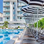 Delle Rose Ξενοδοχείο 4*
